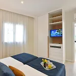 Villa Salado Salobre, Gran Canaria Private Heated Pool Modern Luxury Tranquil Getaway